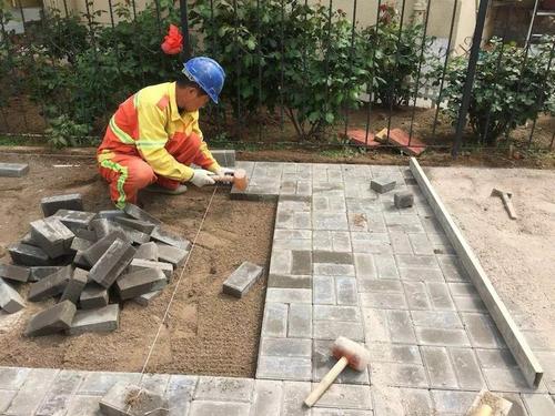 道路維修工程